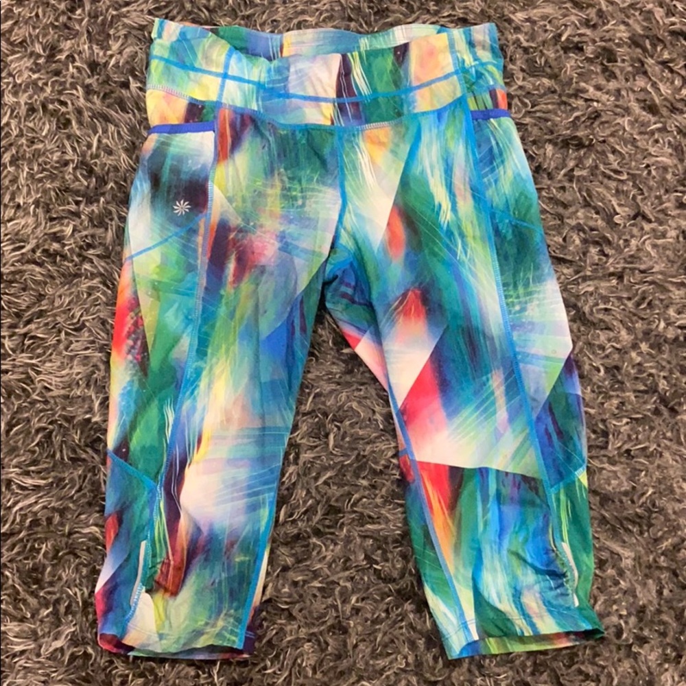 Athleta Tropical Print Capri Workout Pants